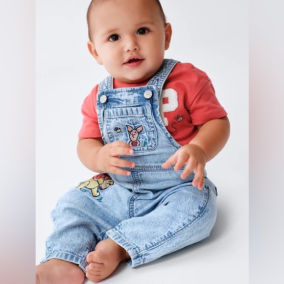 NWT Gap - Baby Winnie The Pooh Denim Overalls - Picture 4 of 4